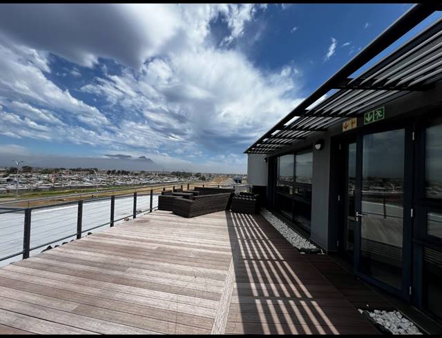 5,418M² WAREHOUSE TO LET IN AIRPORT INDUSTRIA